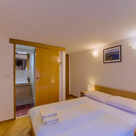 Guest house Center 3*